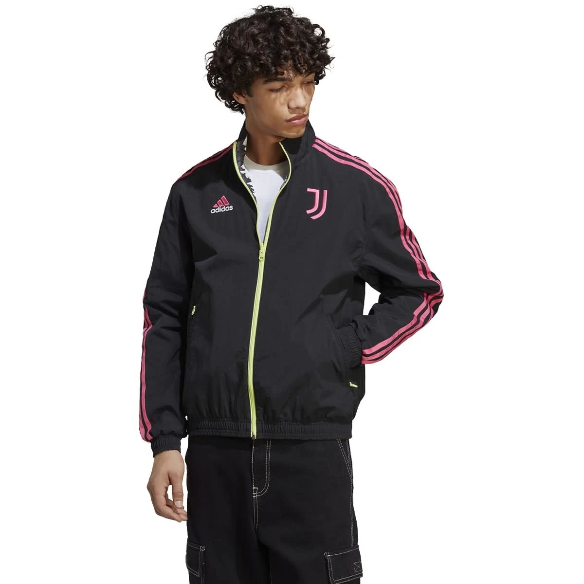Adidas Juventus 22/23 Reversible Anthem Jacket (Black/White) 4 Adidas Juventus 22/23 Reversible Anthem Jacket (Black/White) - Image 2