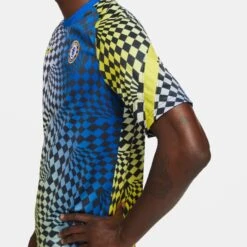 Nike Chelsea 21/22 Prematch Jersey (Blue/Yellow) 9 Nike Chelsea 21/22 Prematch Jersey (Blue/Yellow) -Sports-Football Apparel nike chelsea 21 22 prematch jersey blue yellow 2