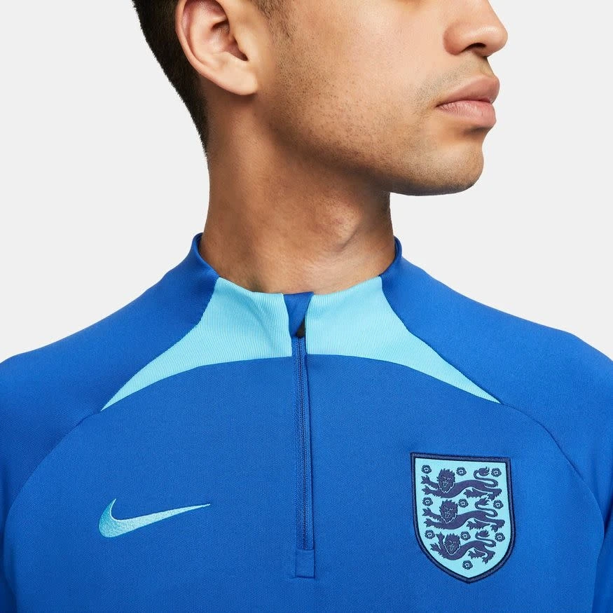 Nike England 2022 Strike Drill Top 1/4 Zip (Blue) 8 Nike England 2022 Strike Drill Top 1/4 Zip (Blue) - Image 6