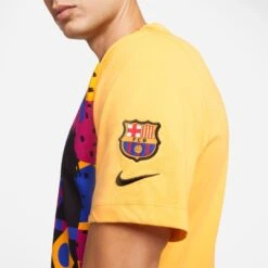 Nike FC Barcelona 21/22 Voice Tee (Yellow/Red/Blue) 16 Nike FC Barcelona 21/22 Voice Tee (Yellow/Red/Blue) -Sports-Football Apparel nike fc barcelona 21 22 voice tee yellow red blue 6