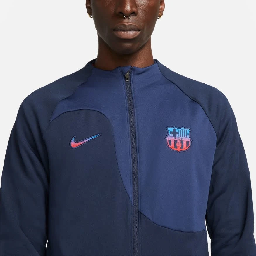 Nike FC Barcelona 22/23 Academy Pro Jacket (Navy) 5 Nike FC Barcelona 22/23 Academy Pro Jacket (Navy) - Image 3
