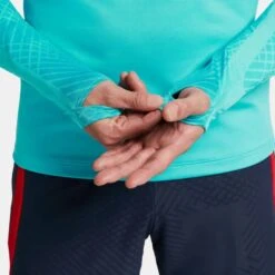 Nike FC Barcelona 22/23 Strike 1/4 Zip Top (Aqua) 12 Nike FC Barcelona 22/23 Strike 1/4 Zip Top (Aqua) -Sports-Football Apparel nike fc barcelona 22 23 strike 1 4 zip top aqua 4