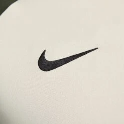 Nike FC Barcelona 23/24 Strike Drill Top 1/4 Zip (Tan) 14 Nike FC Barcelona 23/24 Strike Drill Top 1/4 Zip (Tan) -Sports-Football Apparel nike fc barcelona 23 24 strike drill top 1 4 zip t 5