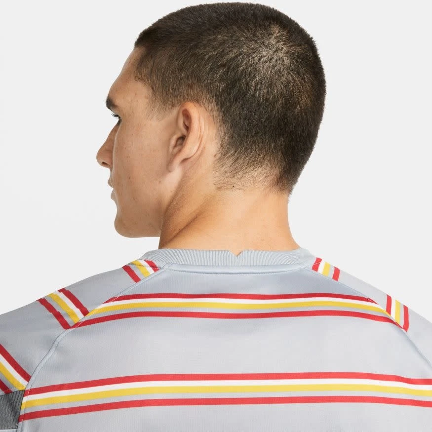 Nike Liverpool 21/22 Prematch Jersey (Gray) 6 Nike Liverpool 21/22 Prematch Jersey (Gray) - Image 4