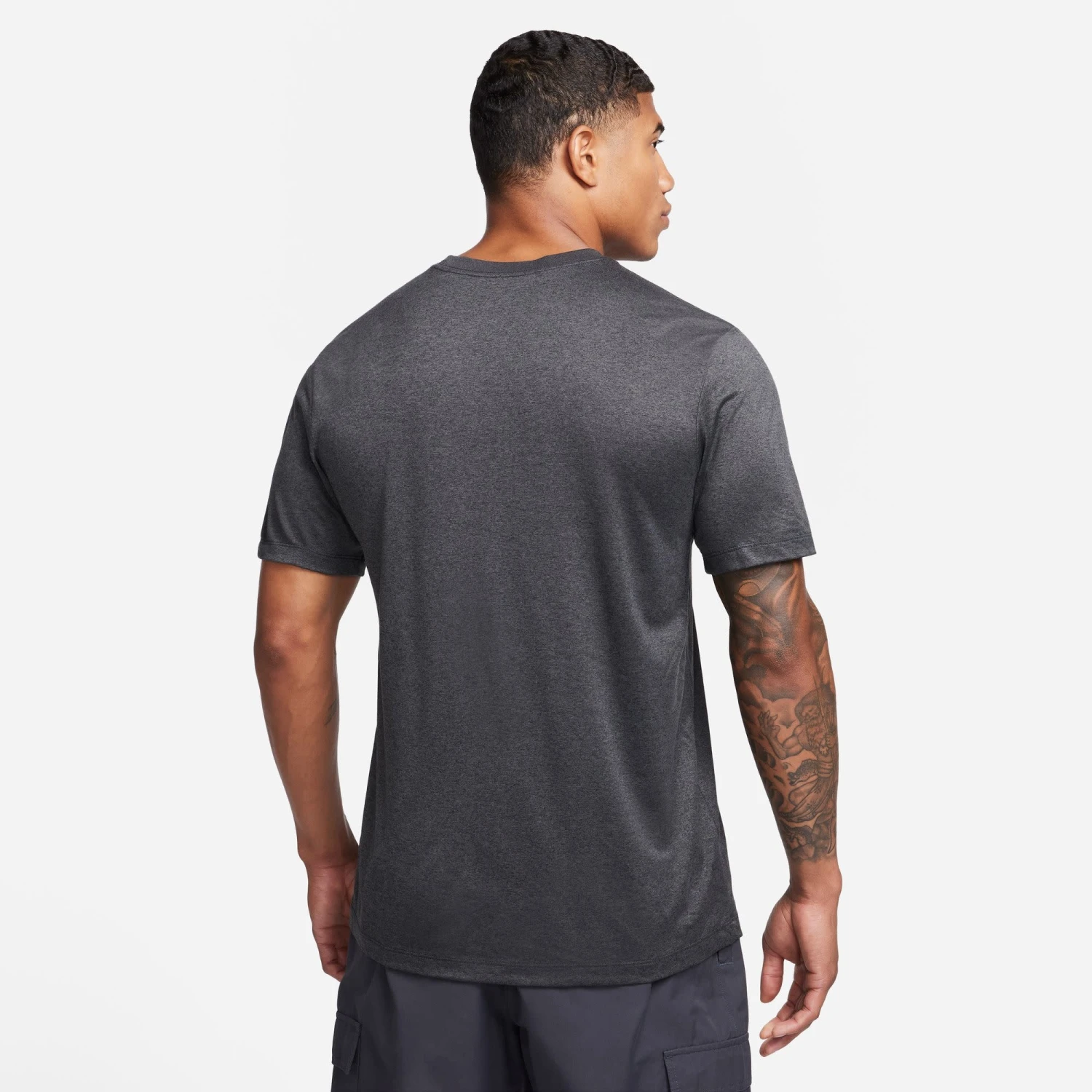 Nike Liverpool 23/24 Rlgd Tee (Gray/Green) 4 Nike Liverpool 23/24 Rlgd Tee (Gray/Green) - Image 2