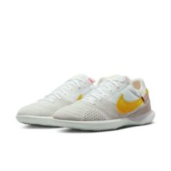 Nike Streetgato (White/Gold)