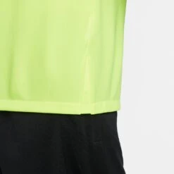 Nike Tottenham 22/23 Strike Training Jersey (Volt) 10 Nike Tottenham 22/23 Strike Training Jersey (Volt) -Sports-Football Apparel nike tottenham 22 23 strike training jersey volt 3