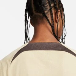 Nike Tottenham 23/24 Strike Training Jersey (Gold) -Sports-Football Apparel nike tottenham 23 24 strike training jersey gold 3