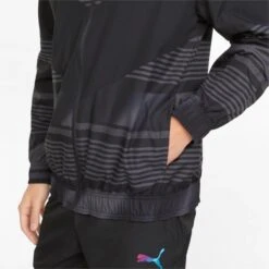 PUMA Manchester City 21/22 Prematch Jacket (Black) 13 PUMA Manchester City 21/22 Prematch Jacket (Black) -Sports-Football Apparel puma manchester city 21 22 prematch jacket black 3