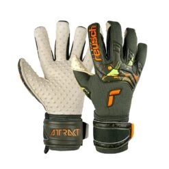 Reusch Attrakt Speedbump Glove (Dark Green)